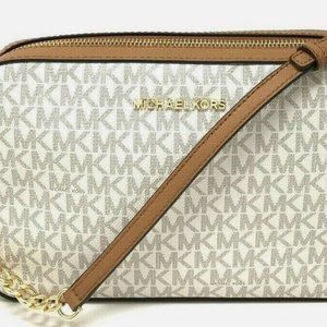 Michael Kors Vanilla Cross Body gold chain bag